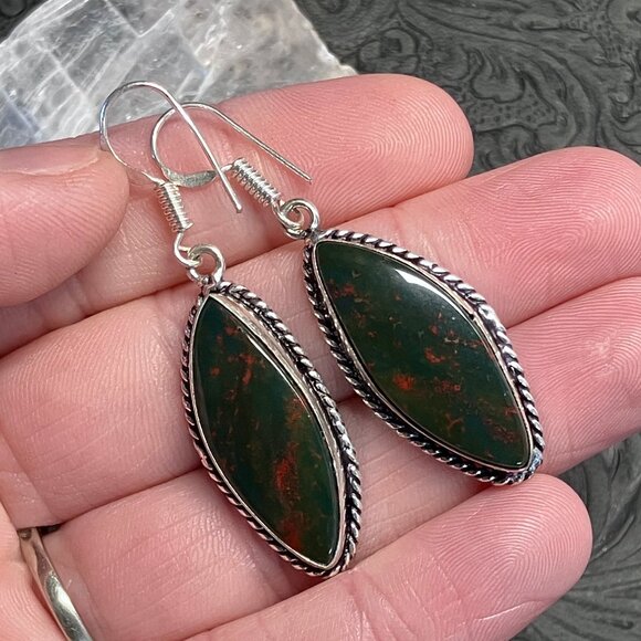 Bloodstone Heliotrope Earrings Crystal Stone Jewelry - Picture 3 of 5
